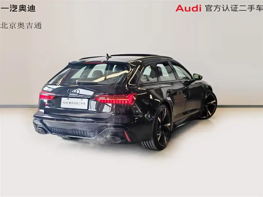 Audi RS 6 2024 RS 6 4.0T Avant performance фото 14