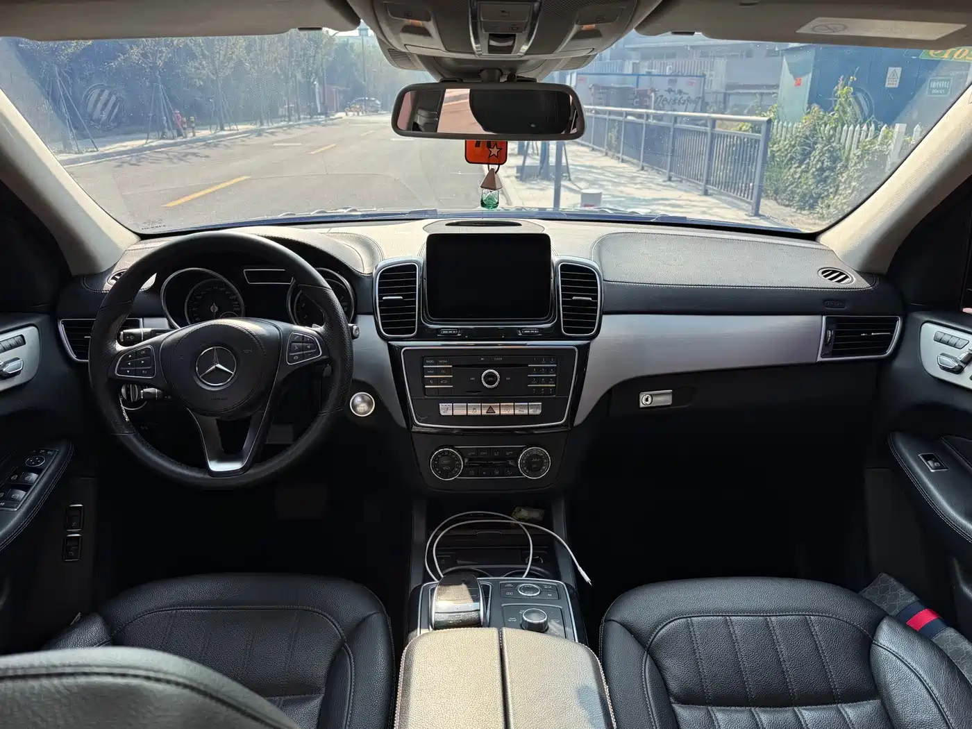 Mercedes-Benz GLS 2016 GLS 400 4MATIC Dynamic фото 9