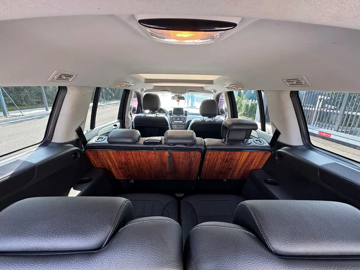 Mercedes-Benz GLS 2016 GLS 400 4MATIC Dynamic фото 12