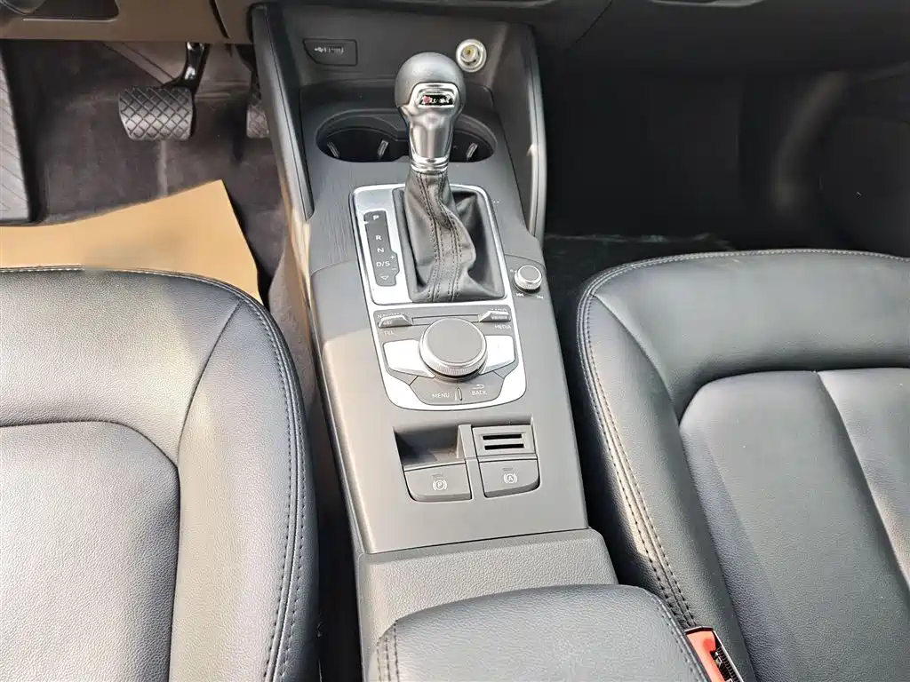 Audi A3 2019 Limousine 35 TFSI Progressive China V фото 9