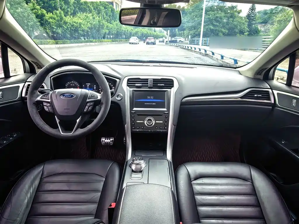 FORD MONDEO