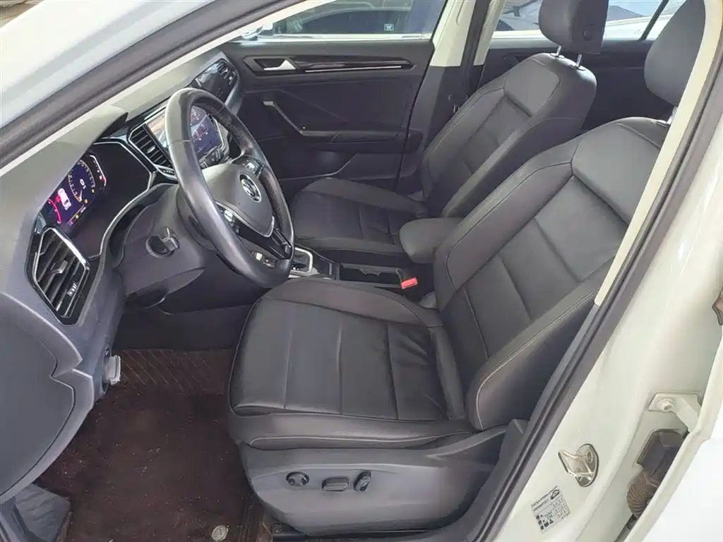 Volkswagen T-ROC 2022 280TSI DSG 2WD Comfort PLUS фото 15