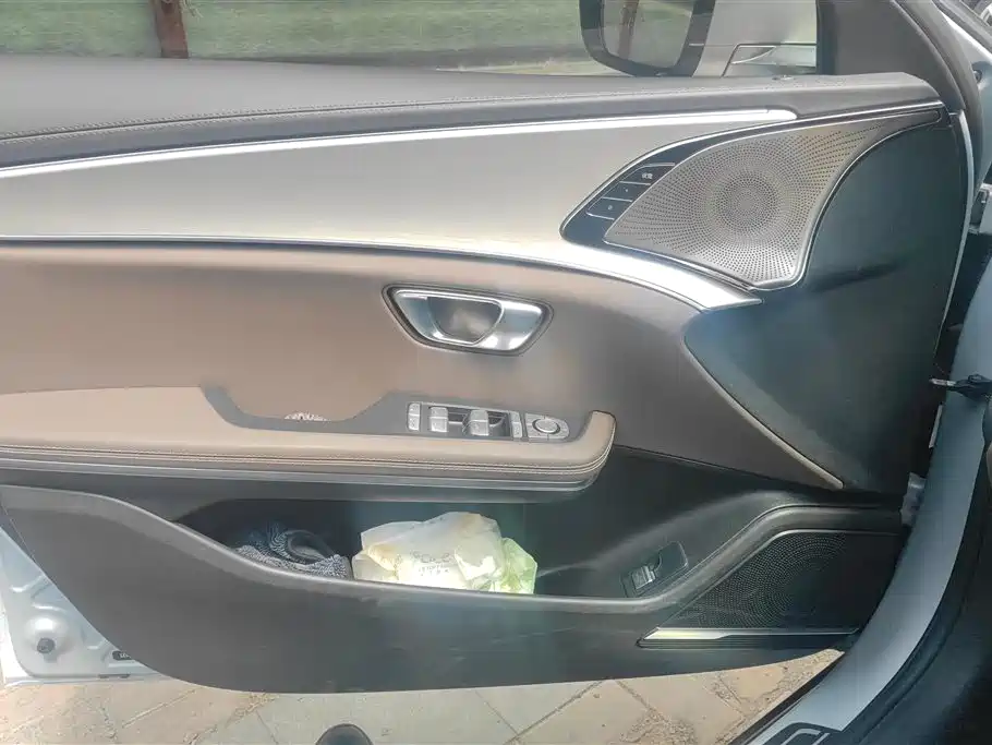 BYD Han 2025 DM-i 125KM Elite фото 7