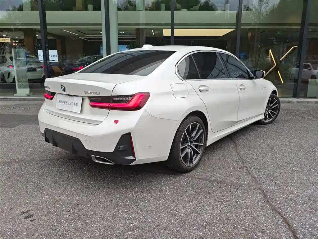 BMW 3 Series 2023 325Li M Sport Package фото 2