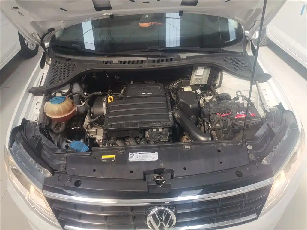 Volkswagen Jetta 2019 Dream Edition 1.5L Auto Fashion фото 20