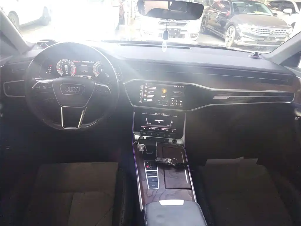 Audi A6L 2022 45 TFSI quattro Premium Dynamic фото 6