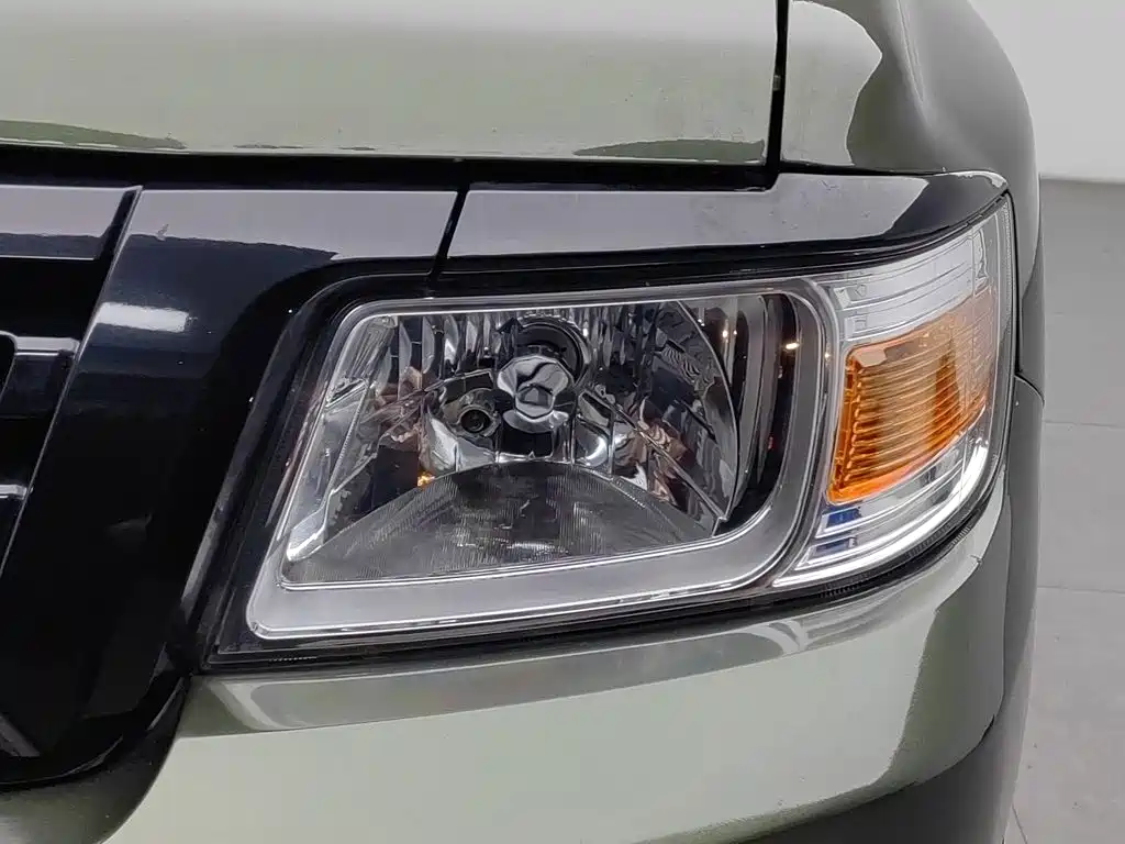 Leopaard Liebao Q6 2018 2015 2.4L Manual 4WD Excellence