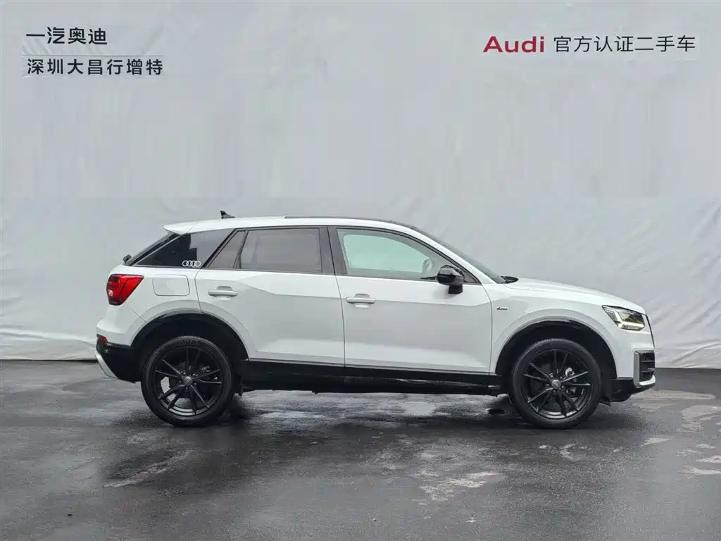 Audi Q2L 2020 35 TFSI Progressive Dynamic Model фото 3