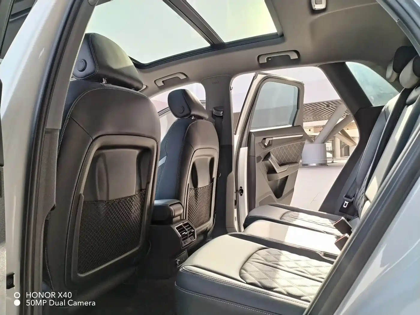 Audi Q3 2025 quattro 45th Anniversary Edition 35TFSI Fashion Dynamic фото 6