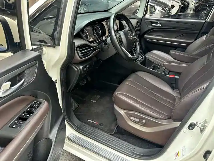 GAC Trumpchi Trumpchi M6 2019 270T Automatic Premium (6-seater) China V фото 4