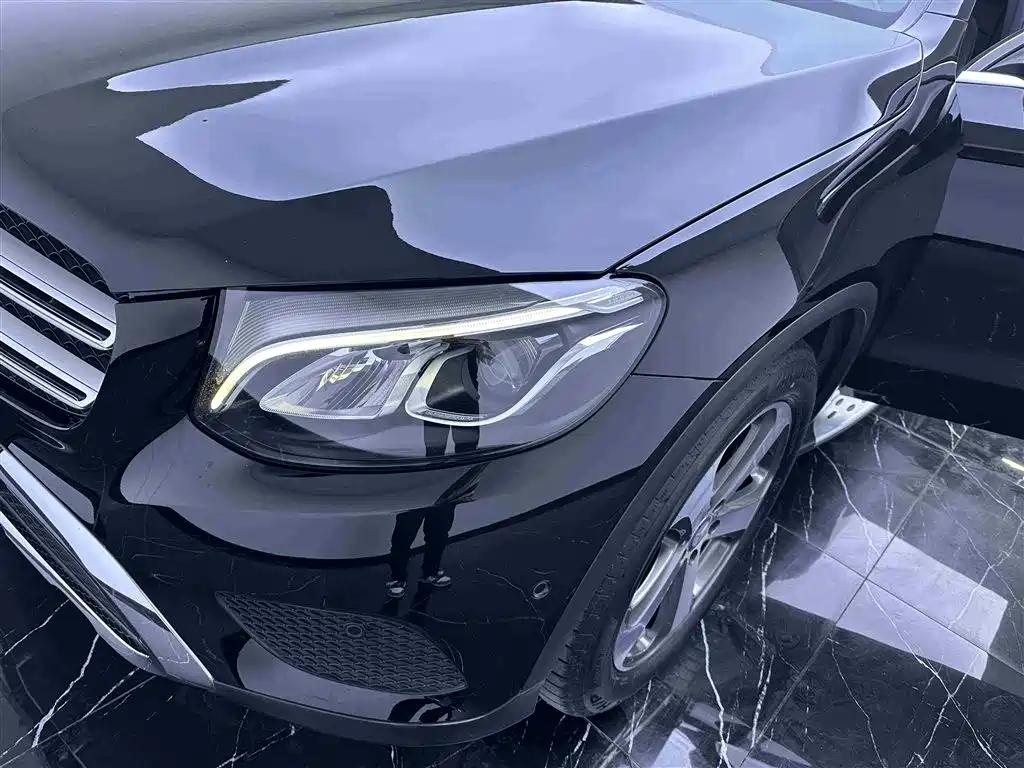 Mercedes-Benz GLC 2016 GLC 260 4MATIC Luxury фото 19