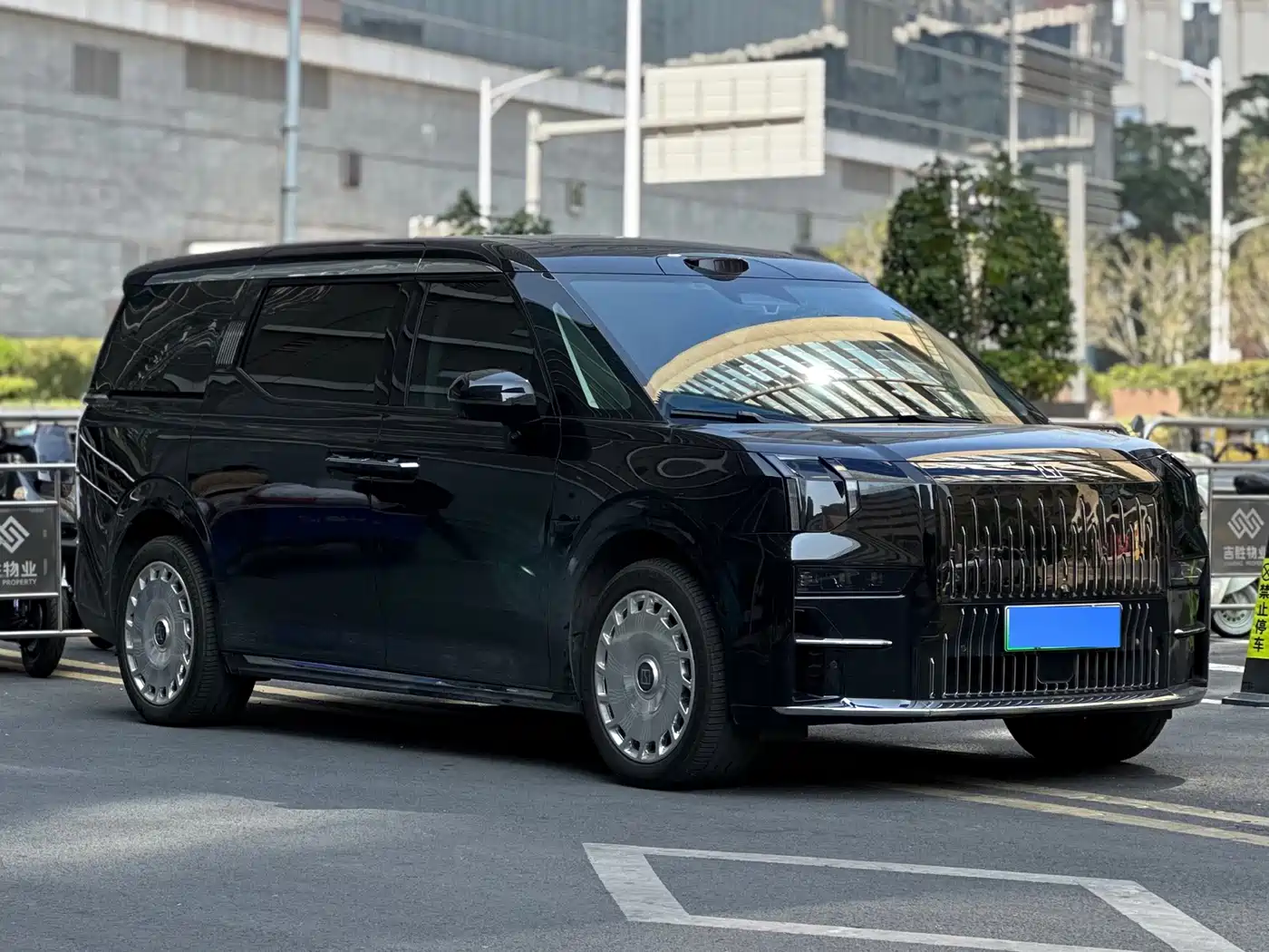 ZEEKR EXTREME KRYPTON 009