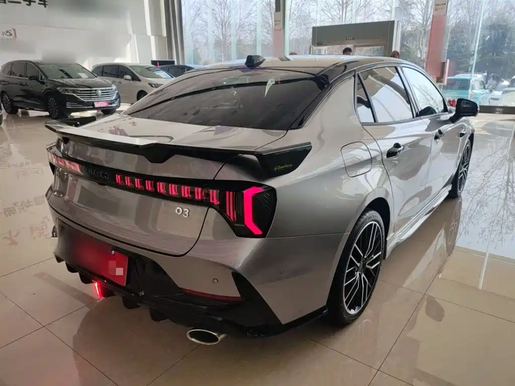 LYNK 03