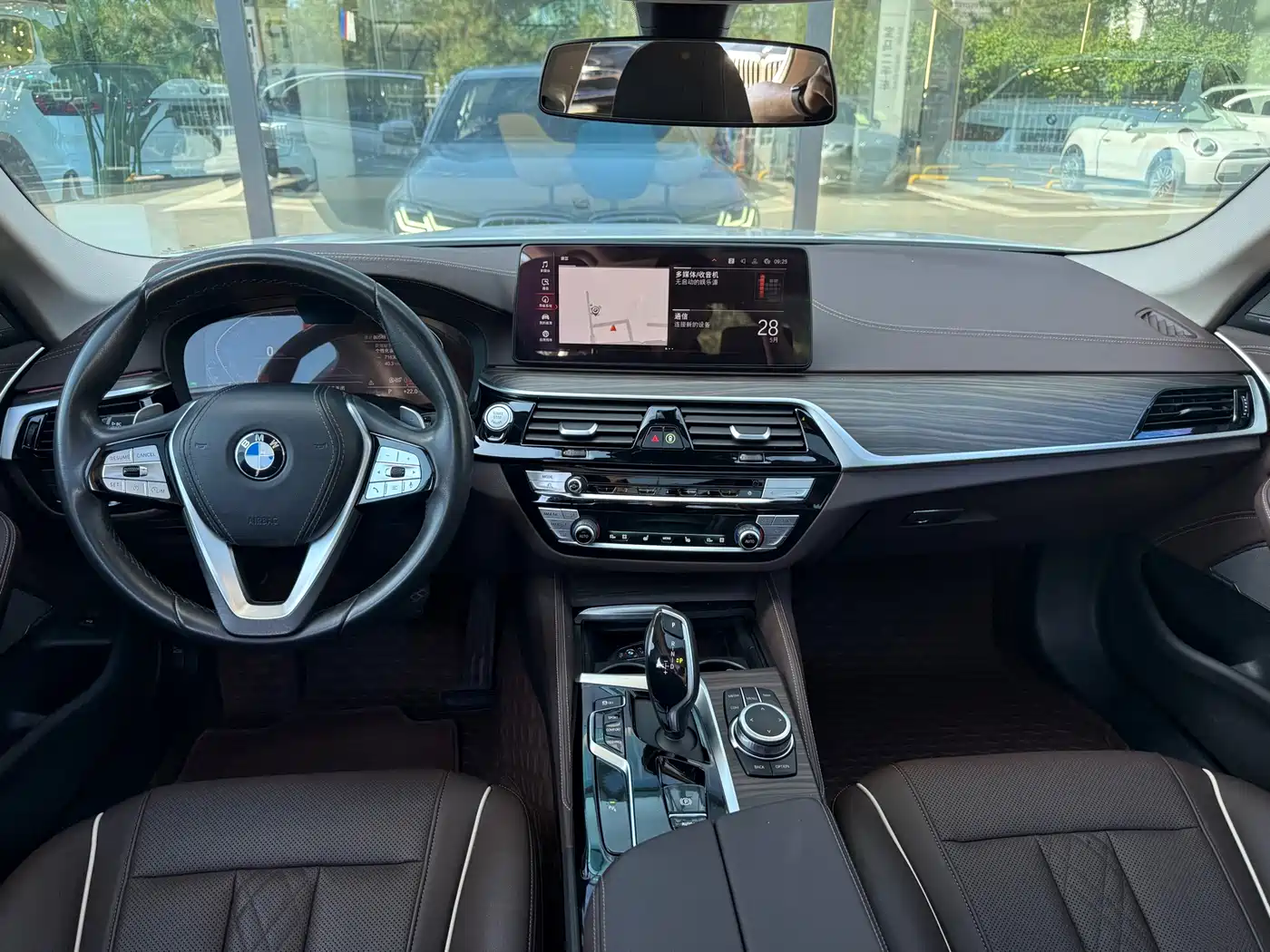BMW 5 Series 2022 530Li Leading Luxury Package фото 5