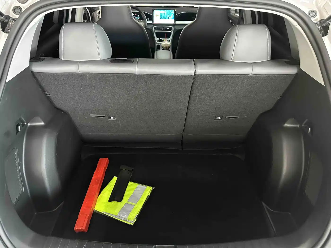 Geely Galaxy Starry Wish 2026 Edition 310km Youth Version фото 6