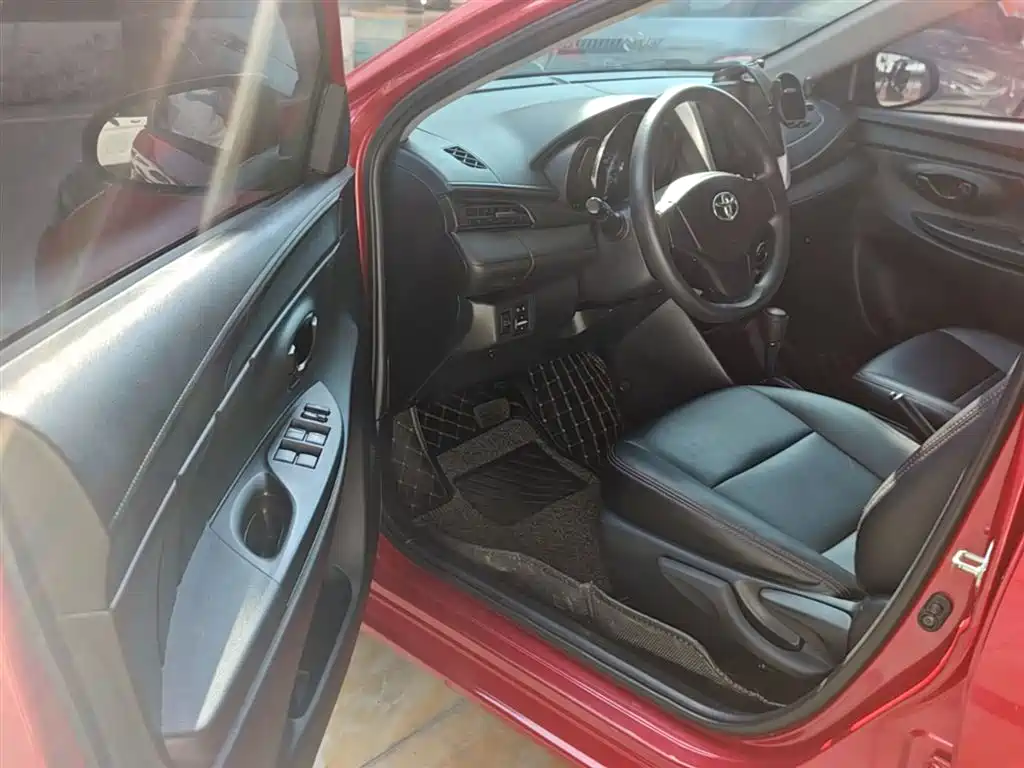 Toyota Vios FS 2017 1.5L CVT Fengchi Edition фото 16