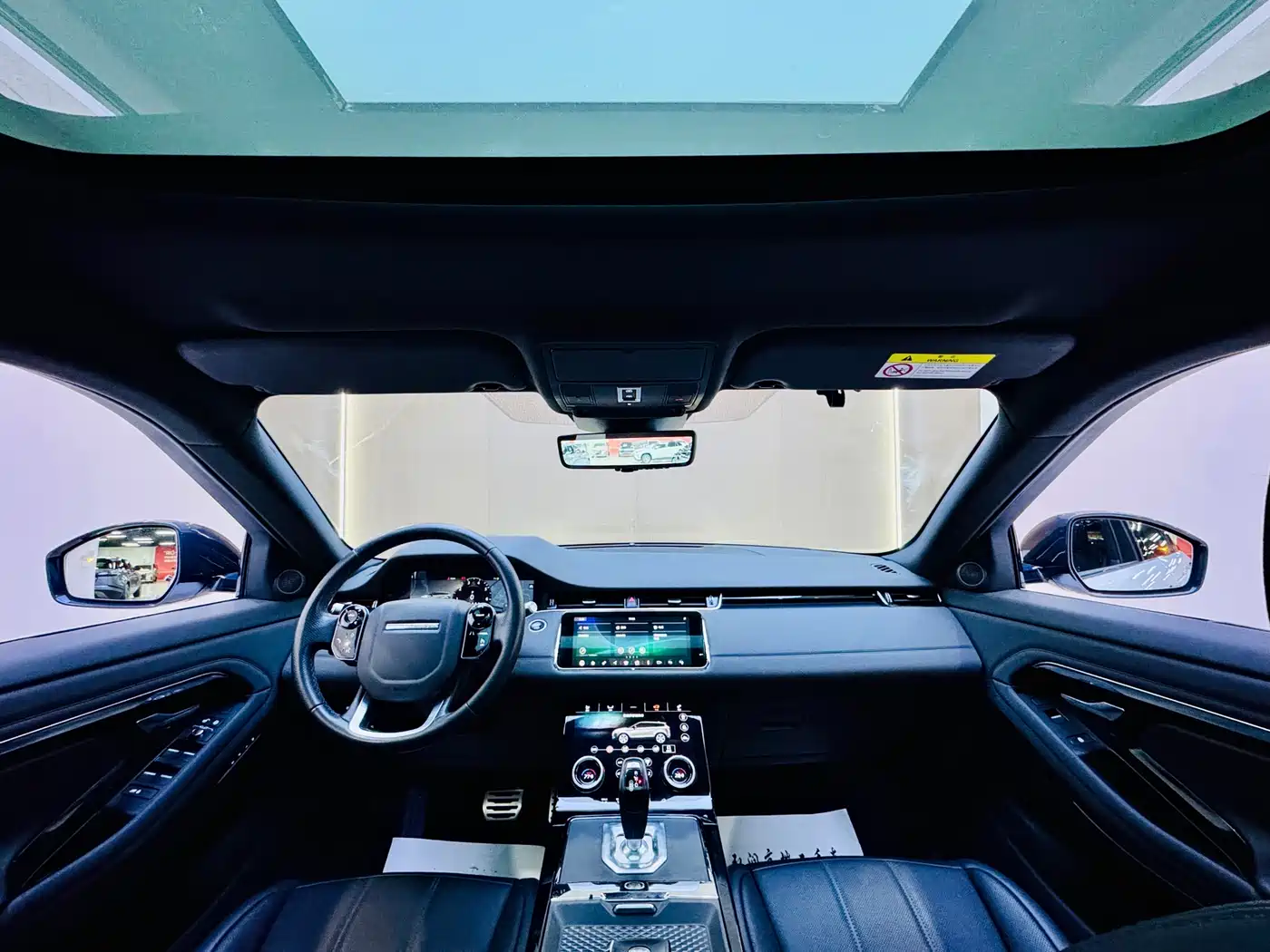 Land Rover Range Rover Evoque 2020 249PS R-DYNAMIC SE Sport Tech Edition фото 11