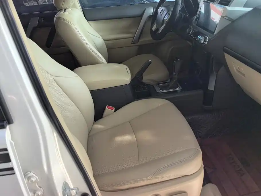 Toyota Prado (Import) 2017