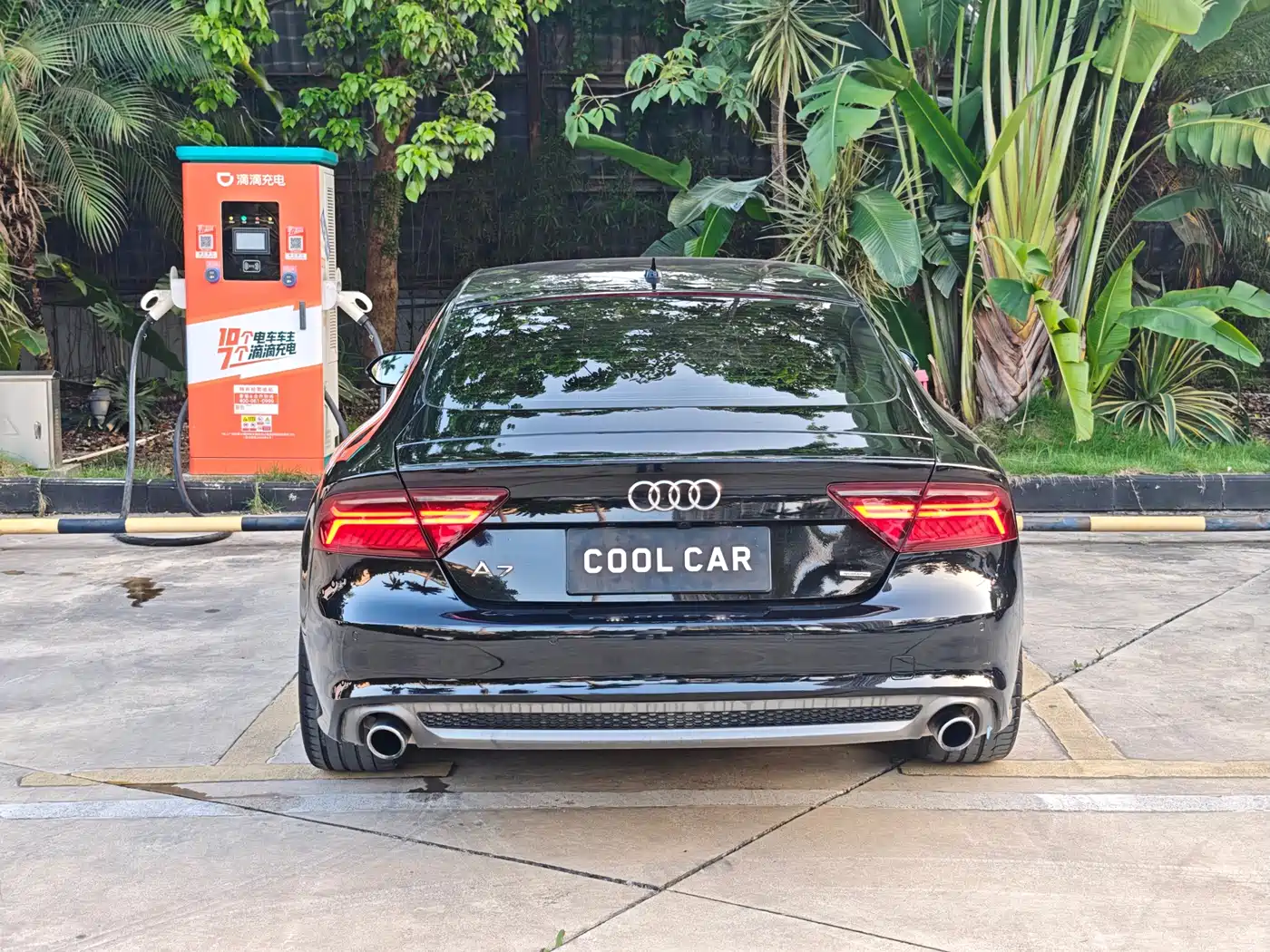Audi A7 2012 3.0TFSI quattro Luxury Model фото 18