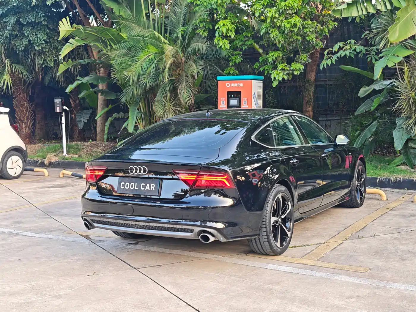 Audi A7 2012 3.0TFSI quattro Luxury Model фото 19