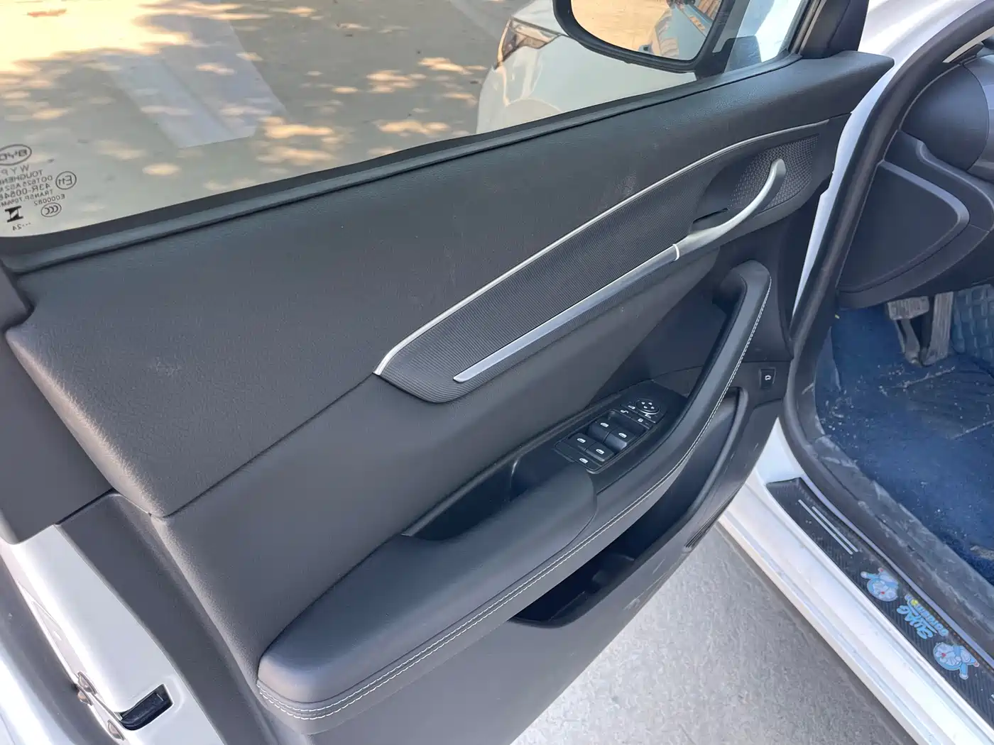 BYD Destroyer 05 2024 Glory Edition DM-i 120KM Luxury фото 13
