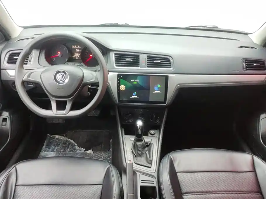 Volkswagen Lavida 2015 1.6L Automatic Trend Edition фото 12