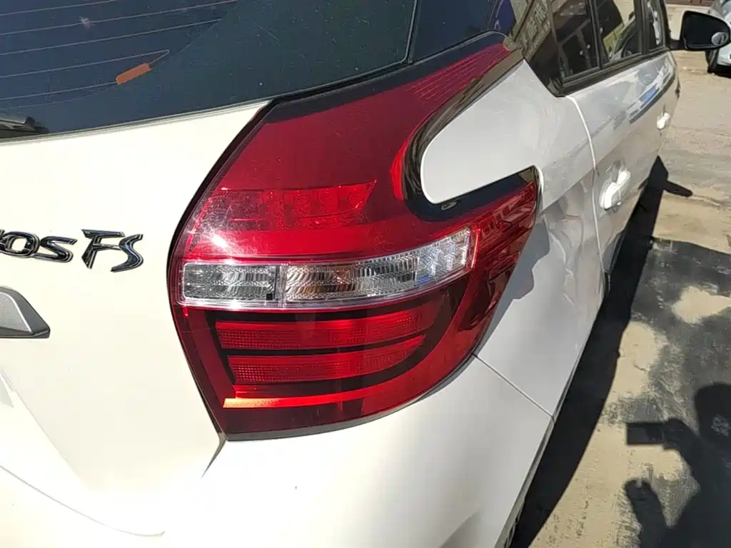 Toyota Vios FS 2017 1.5L CVT Fengchi Edition фото 8