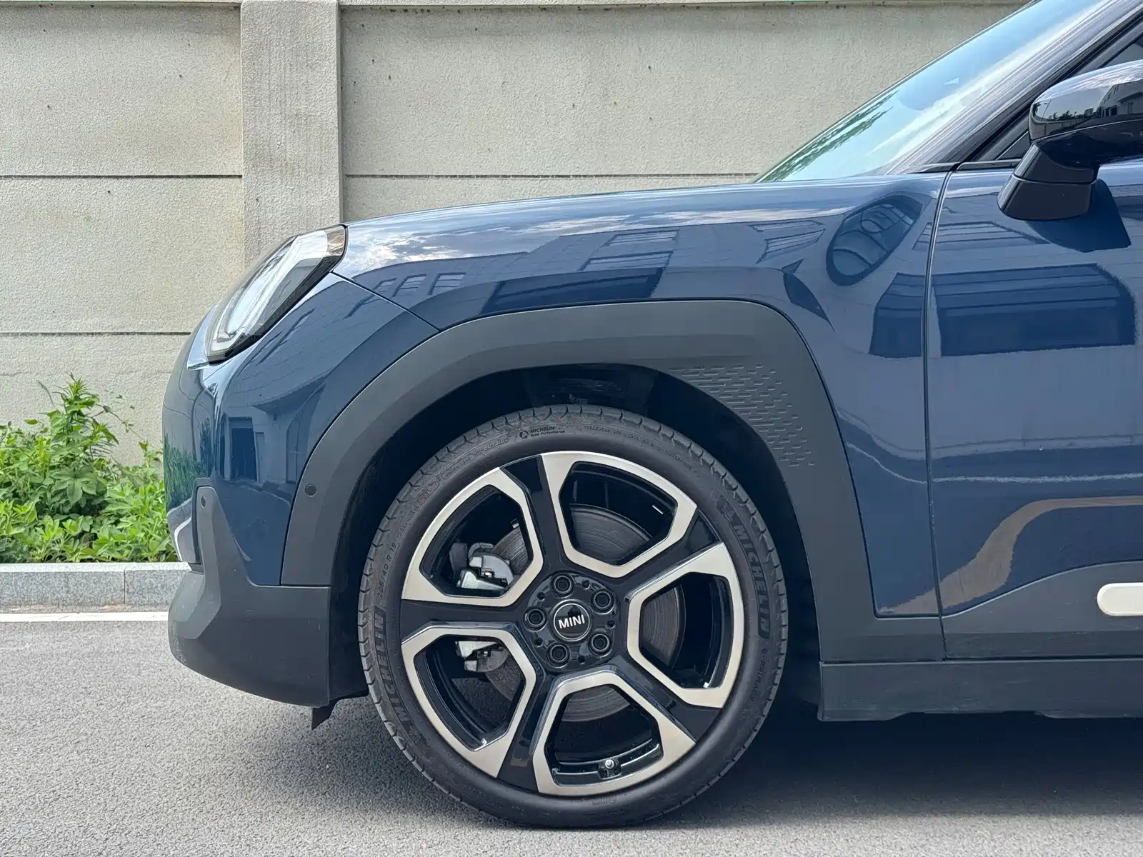 Фото 22 - MINI Aceman