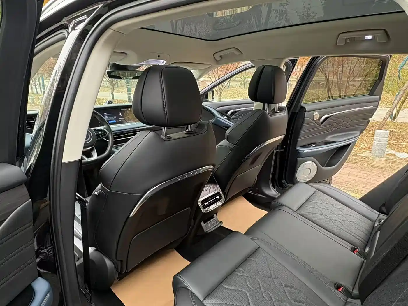 Voyah Auto VOYAH FREE 2024 Ultra Long Range Intelligent Driving Edition фото 6