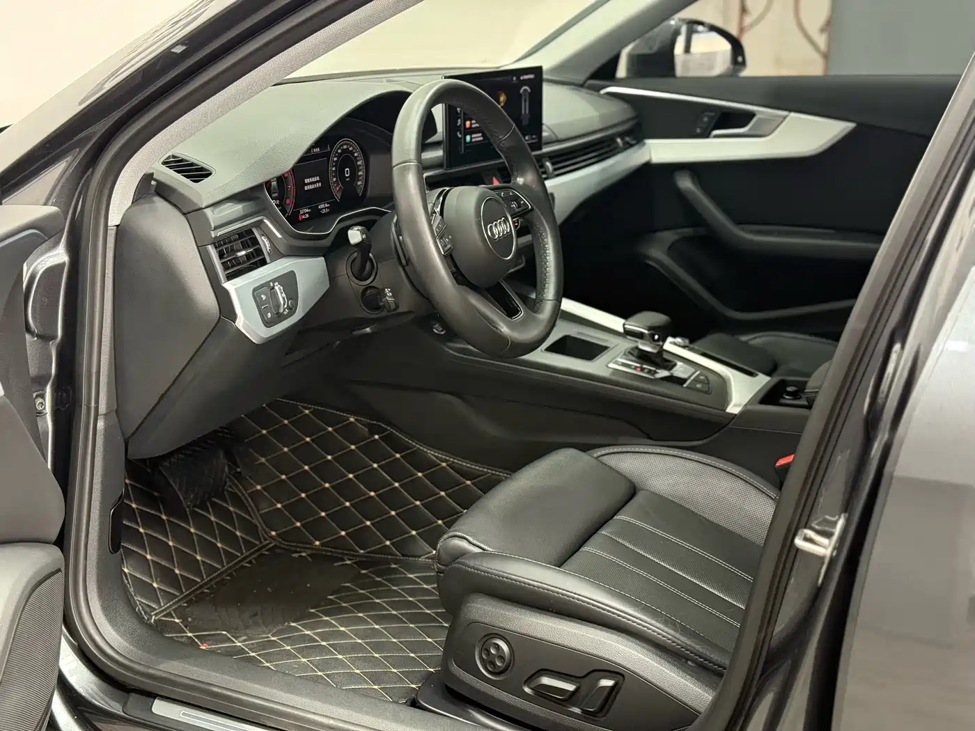 Audi A4L 2022 40 TFSI Fashion Dynamic фото 5