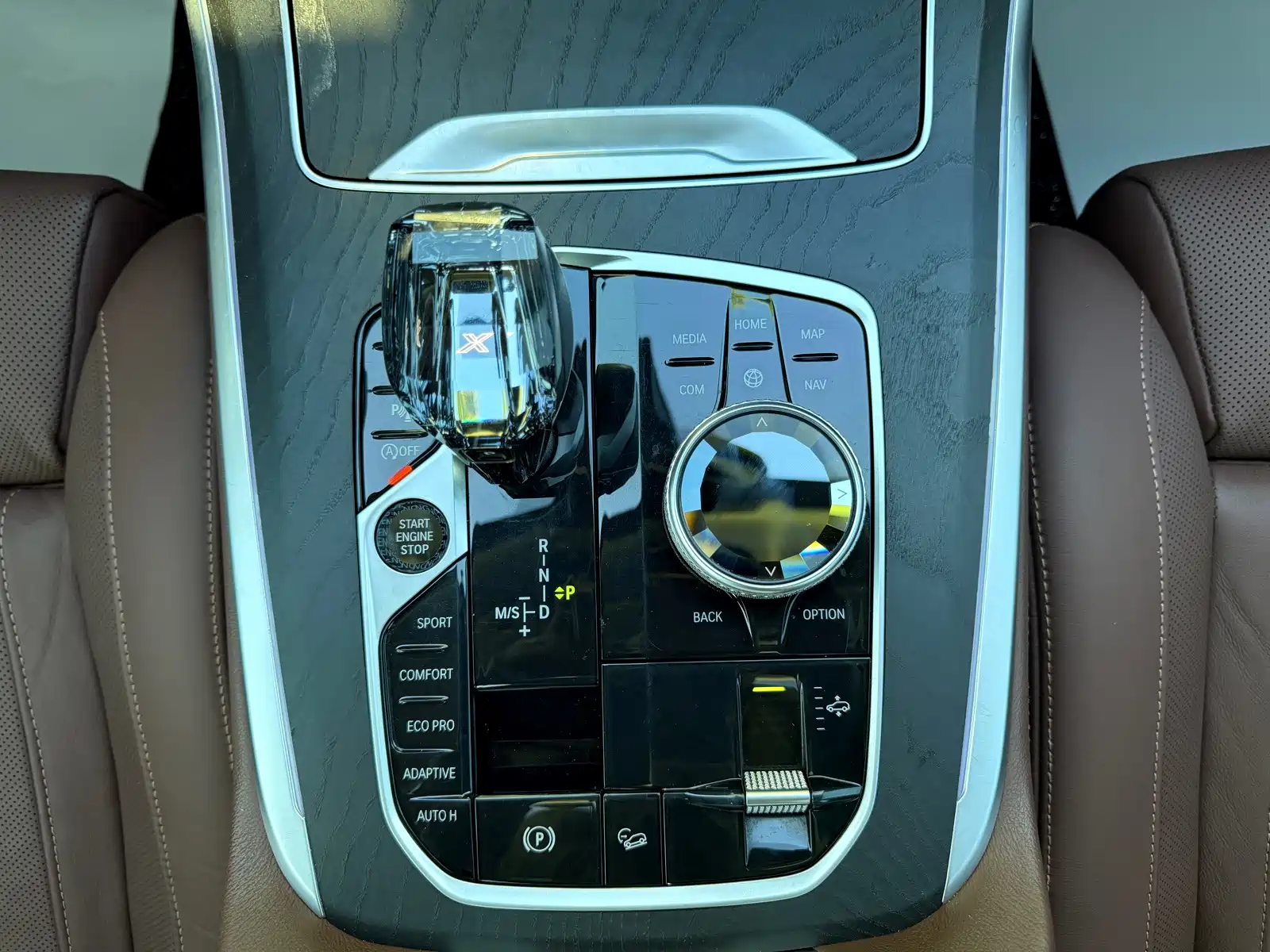 Фото 12 - BMW X7