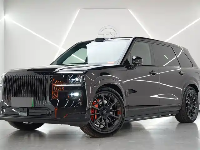 Zeekr 9X Чёрная, 70kWh, 6 мест