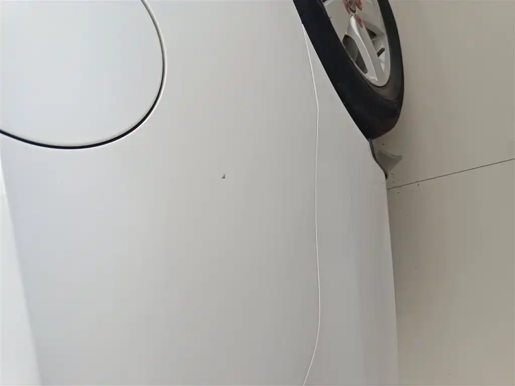 Volkswagen Santana 2016 1.4L Manual Trend Edition фото 9