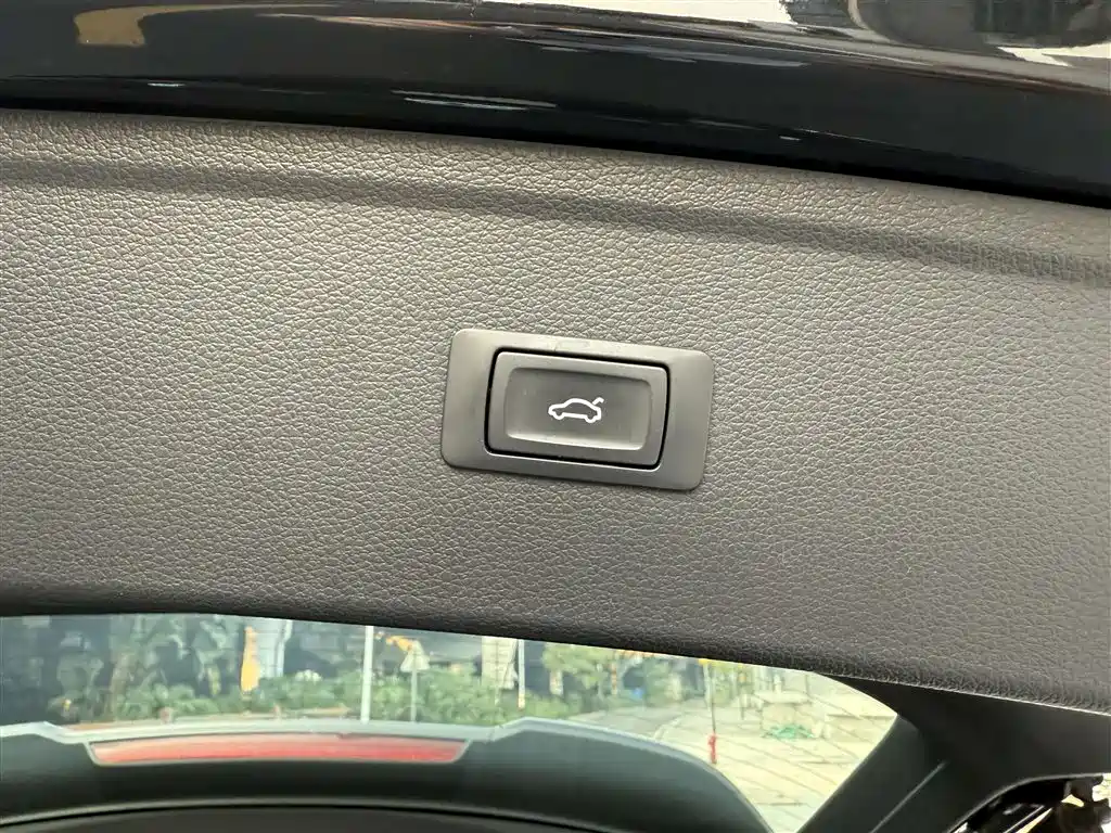 Audi Q5L 2018 40 TFSI Prestige Fashion (China V) фото 18