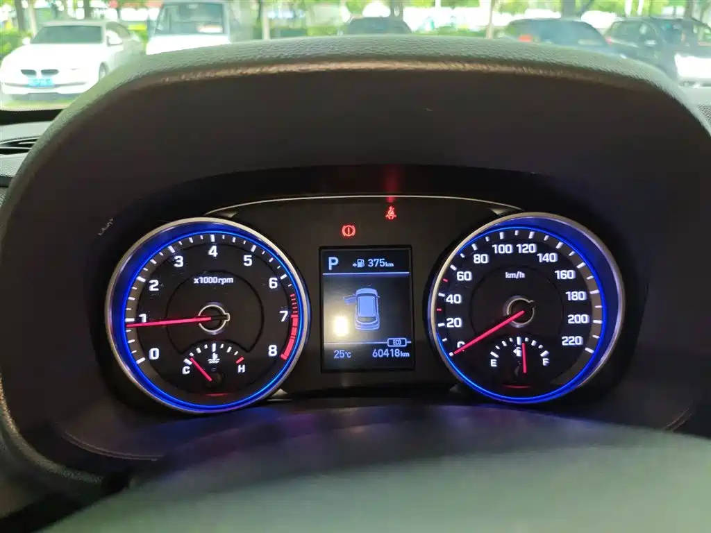 Hyundai Beijing Hyundai ix25 2017 1.4T Automatic Smart Edition фото 4