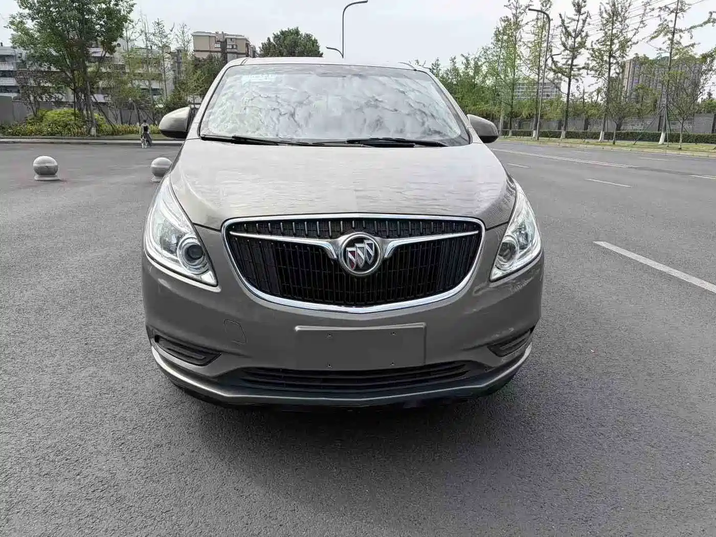 Buick GL8 2017 25S Luxury China V фото 2