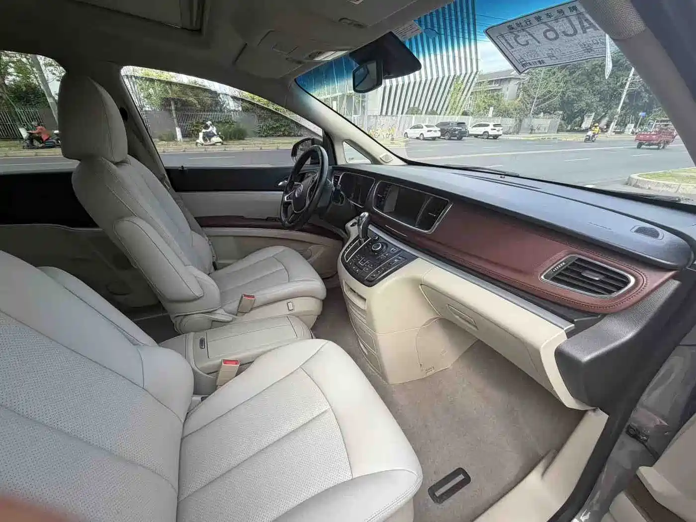 Buick GL8 2017 25S Luxury China V фото 7