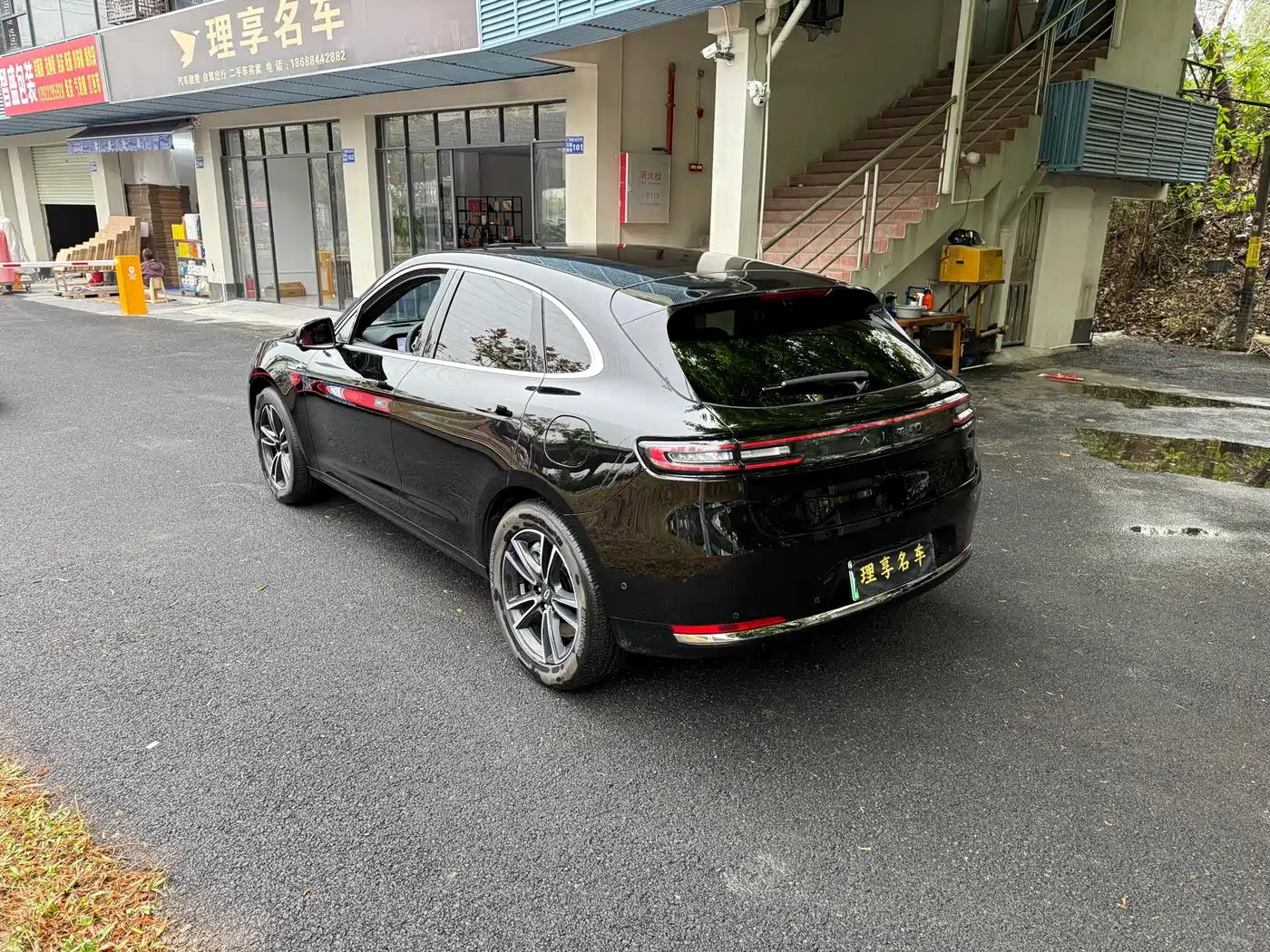 AITO Wenjie AITO M5 2025 Extended Range Ultra RWD фото 4