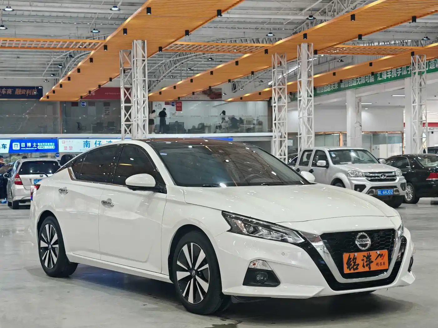 Фото 3 - Nissan Teana