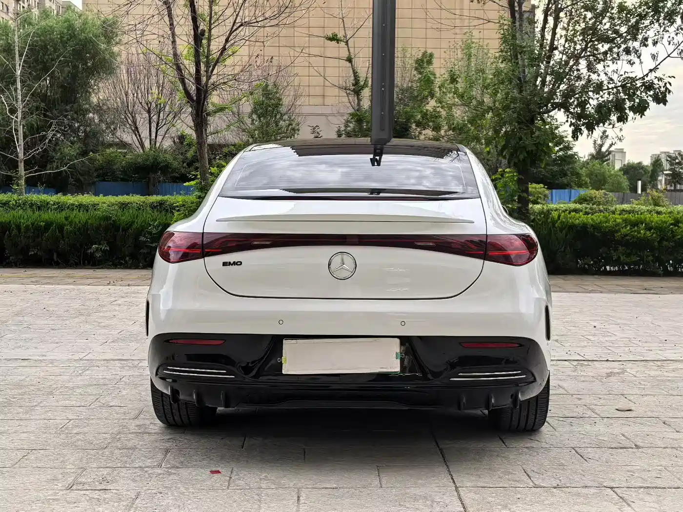 Mercedes-Benz EQE 2022 350 Pioneer Edition фото 8
