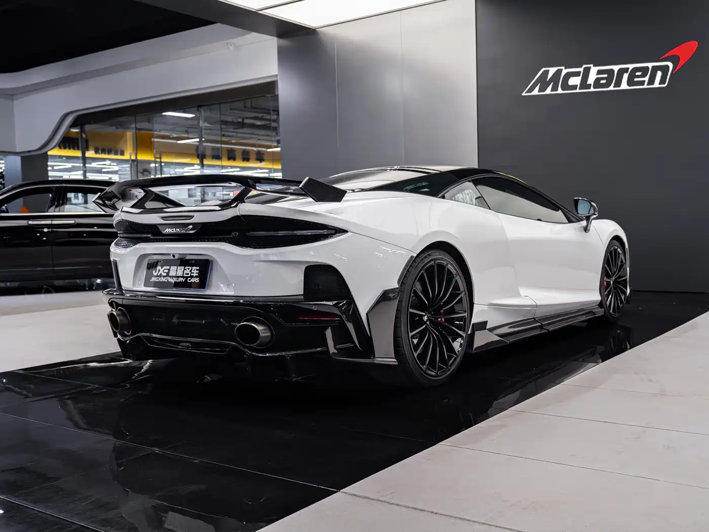 McLaren GT 2023 2023 4.0T Standard Model