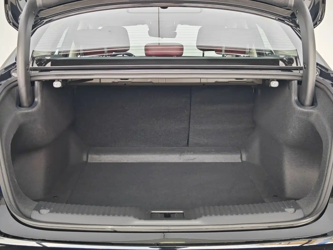 Hongqi H5 2026 2025 1.5T DCT Mystic Shadow
