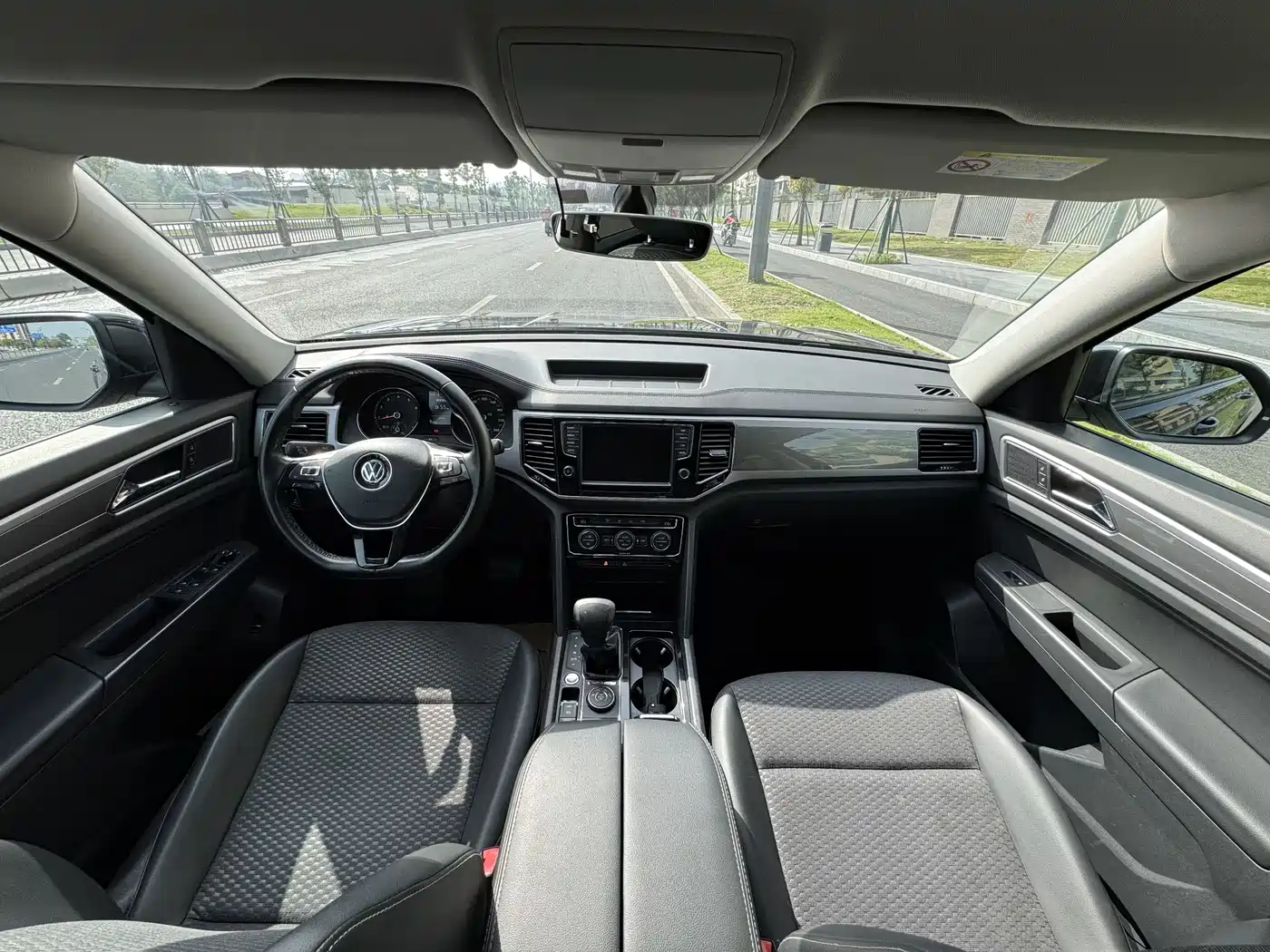 Volkswagen Teramont 2017 380TSI 4WD Comfort Edition фото 13