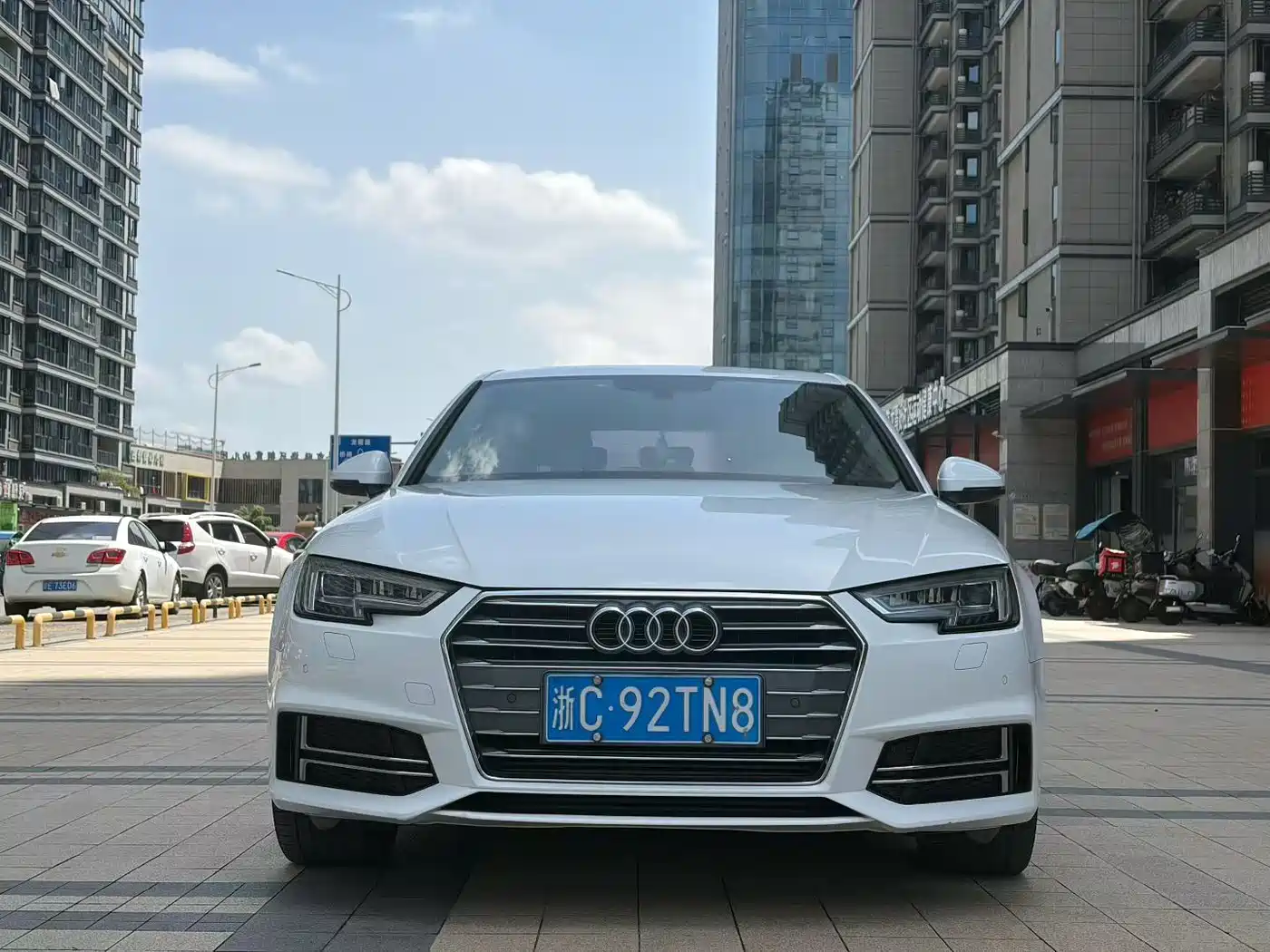 Audi A4L 2018 30th Anniversary 40 TFSI Fashion фото 3