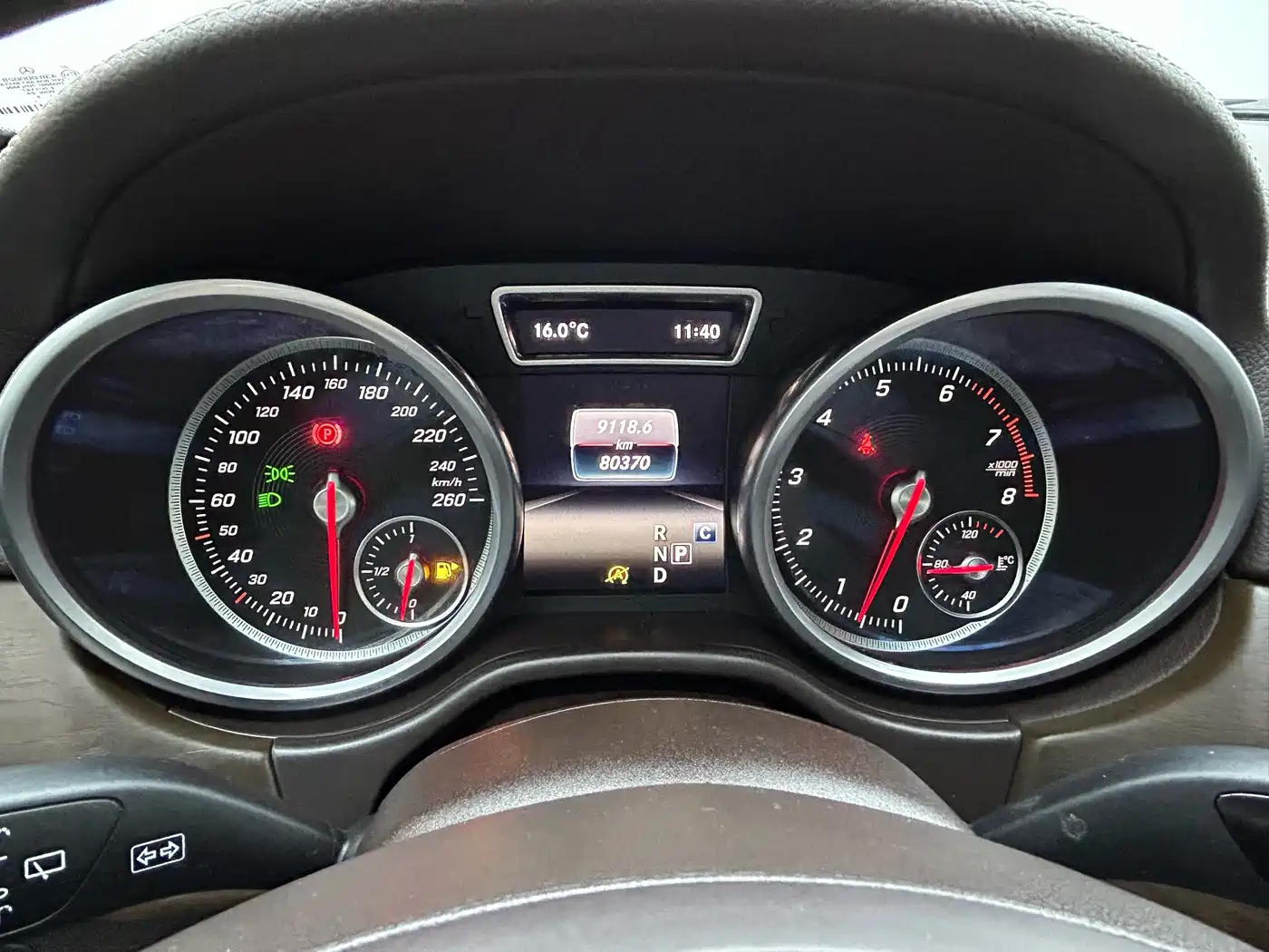 Mercedes-Benz GLE 2017 GLE 320 4MATIC Luxury фото 16