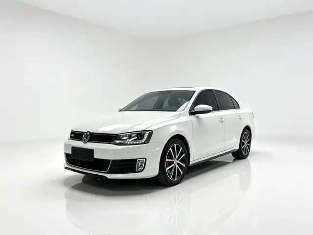 Volkswagen Sagitar 2013 2.0TSI GLI