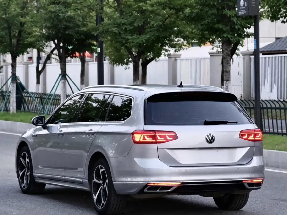 Volkswagen Weilan 2021 2.0T Touring фото 18