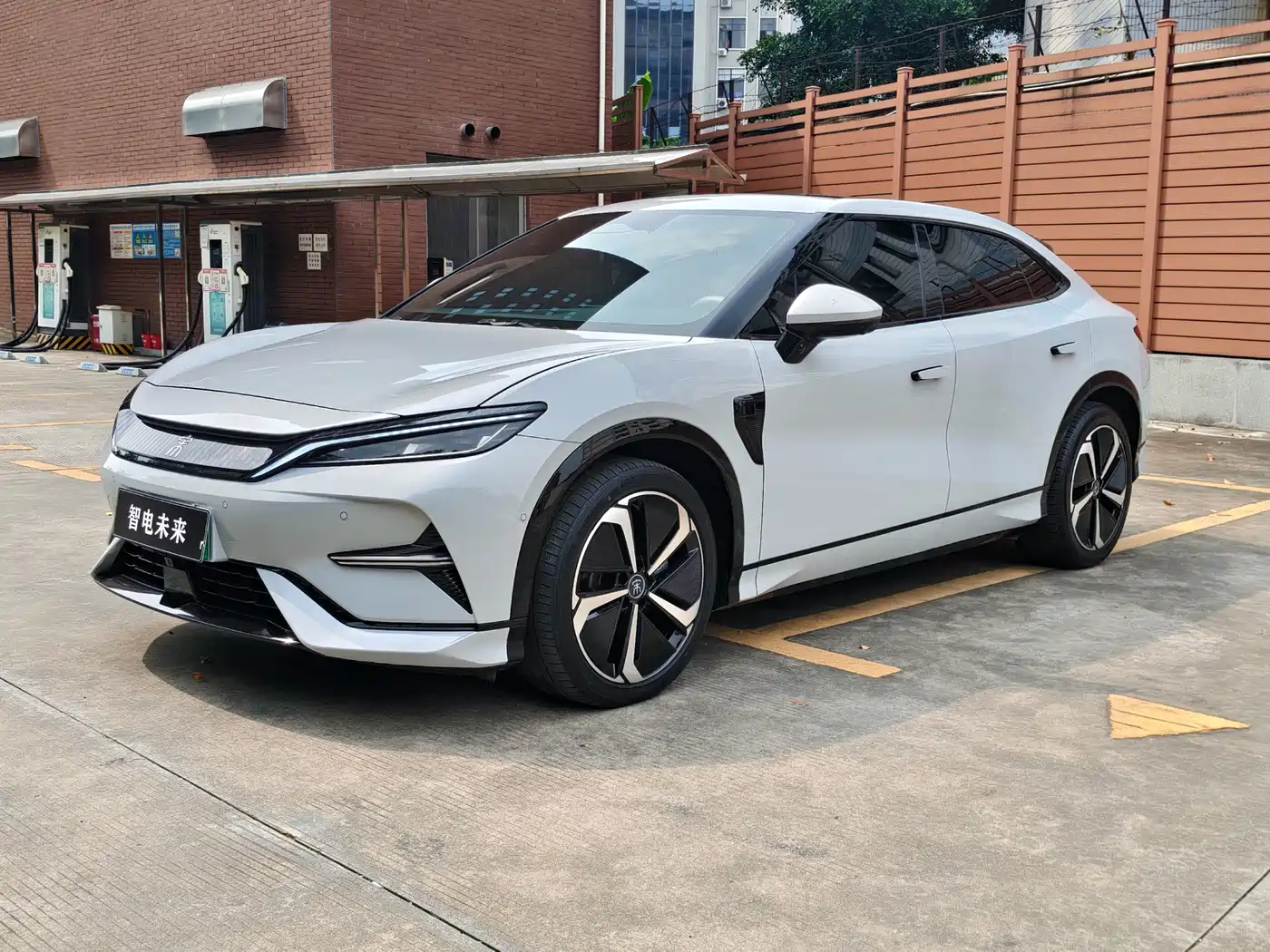BYD Song L EV 2025 Smart Drive Edition 662km Surpassing Type