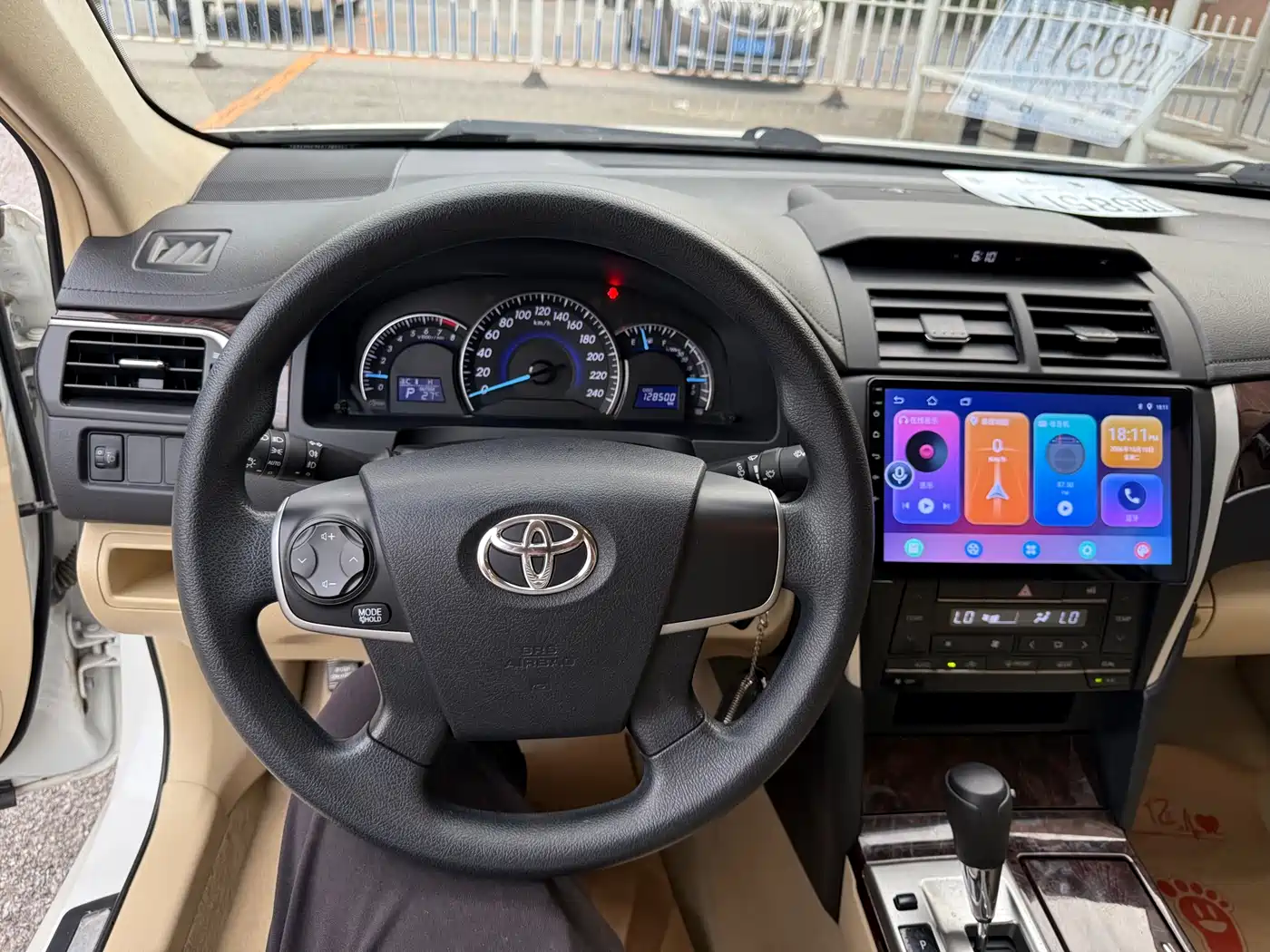 Toyota Camry 2015 2.0E Elite Edition фото 14