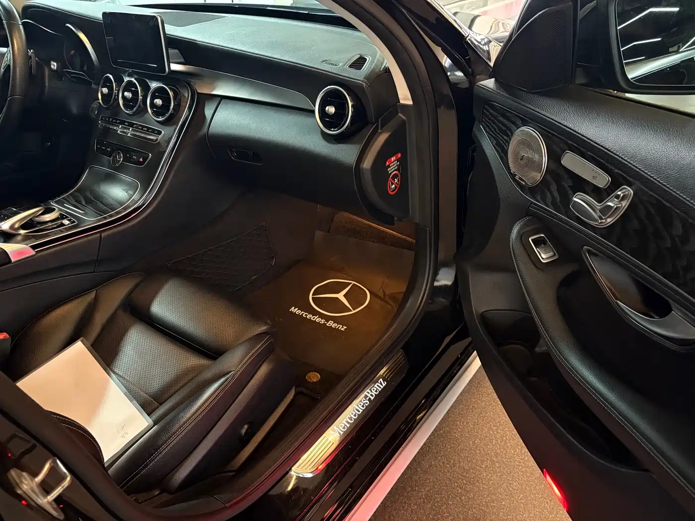 Mercedes-Benz C-Class 2018 C 200 L Sport Edition фото 14